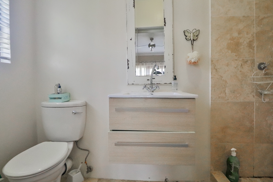 4 Bedroom Property for Sale in The Coves North West